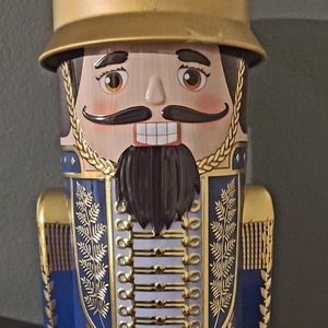 COPY - Nutcracker Tin very Nice in Good condition. You can store things inside …